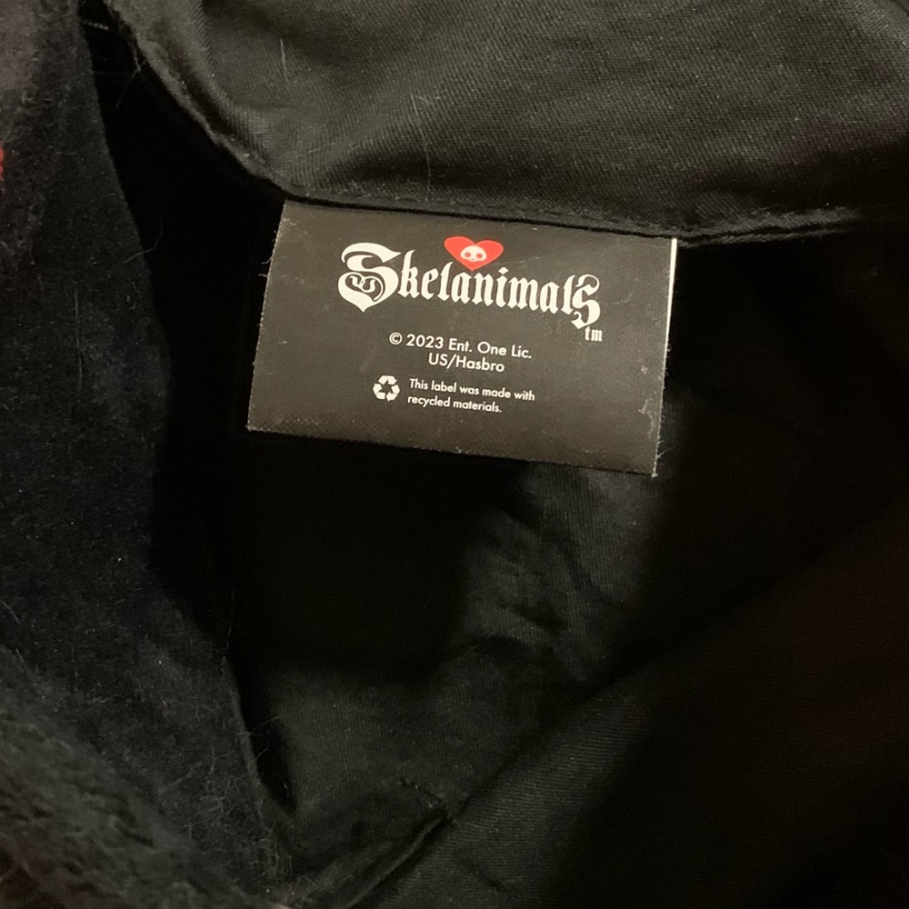 Skelanimal Black Tote Bag with White Skull and Red straps - Picture 6 of 6